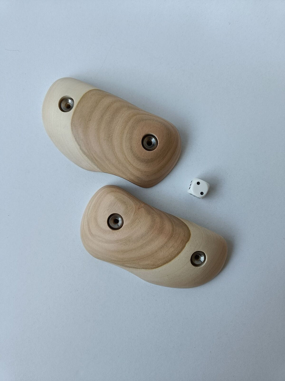 Uneven Crimps with Thumb – Cherry