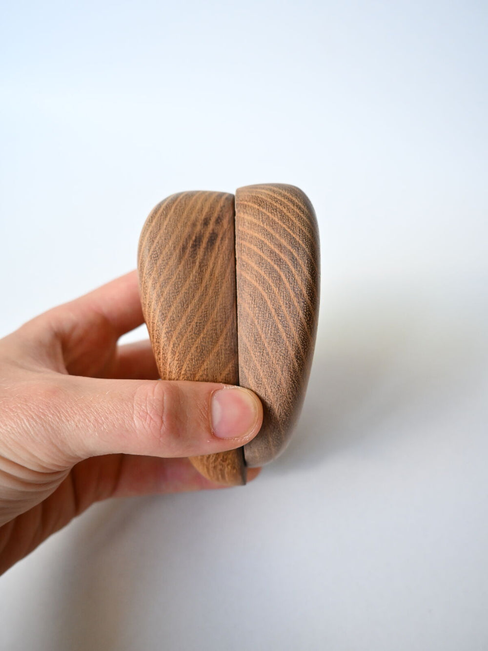 Uneven Crimps – Robinia