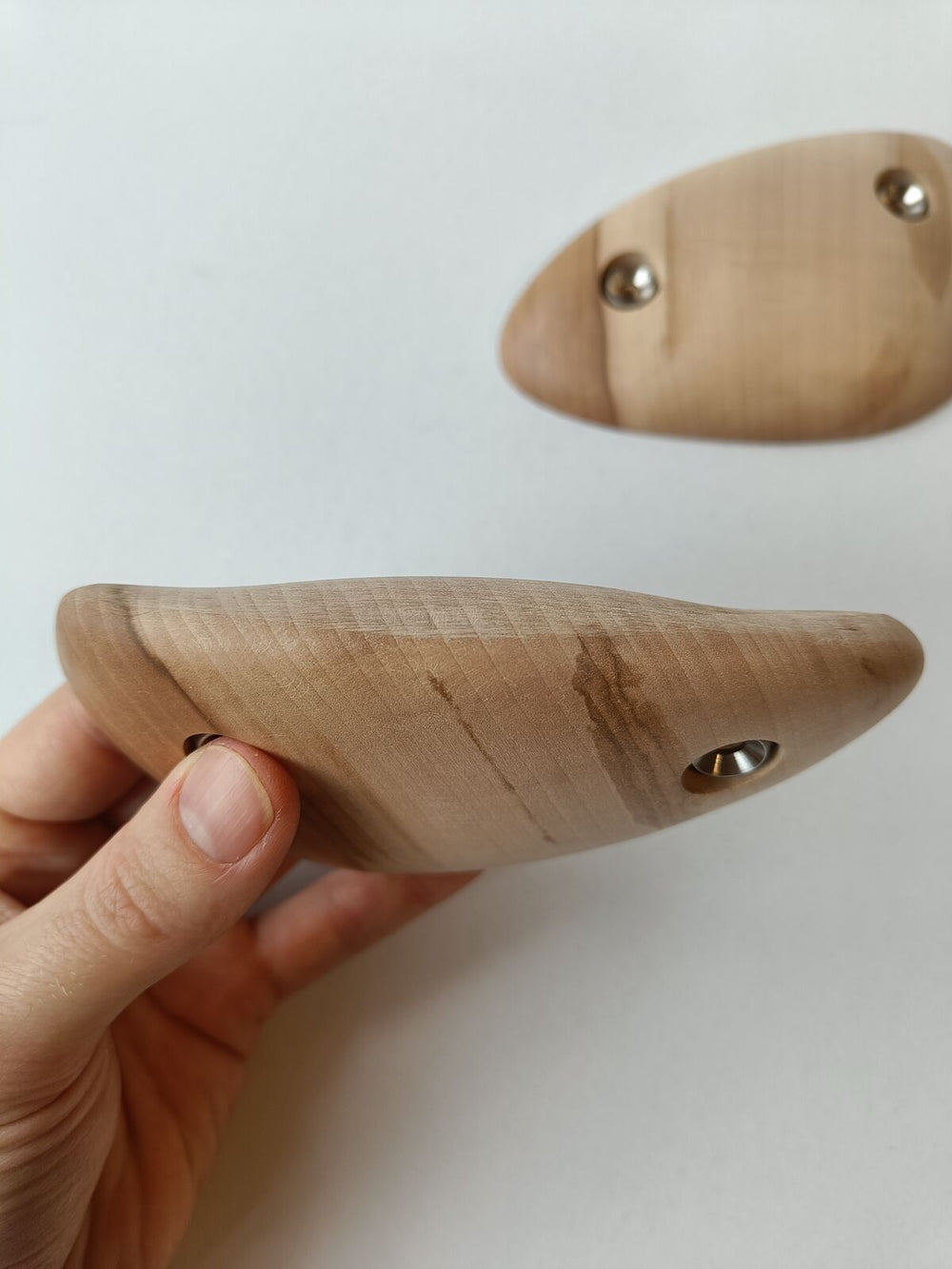 Uneven Crimps – Apple