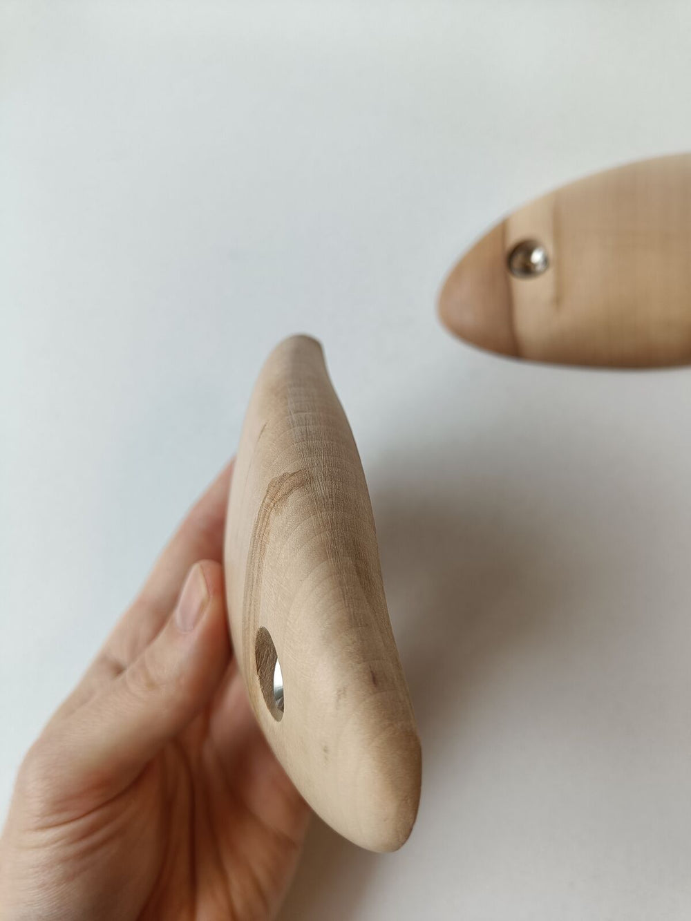 Uneven Crimps – Apple