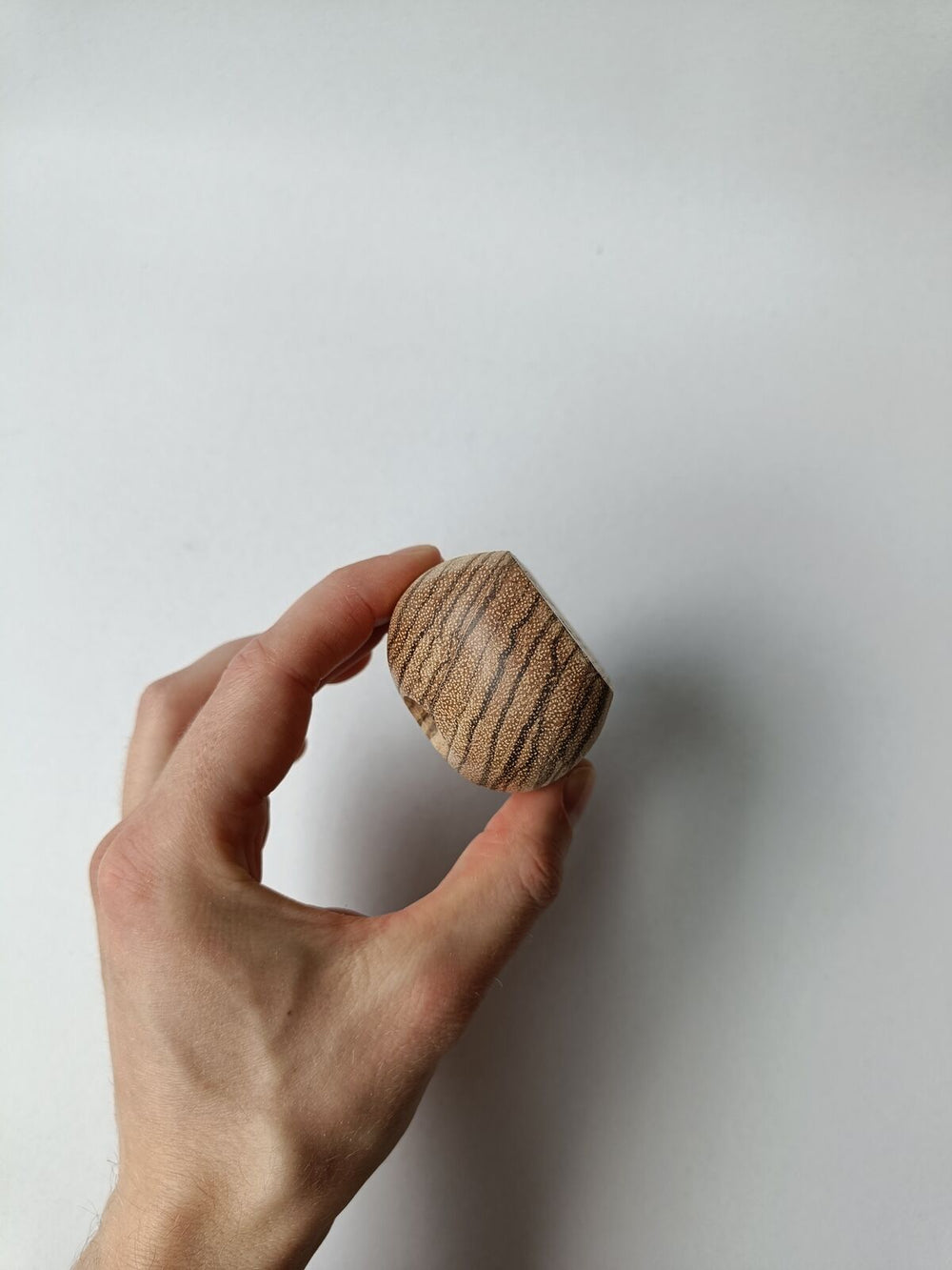 Pinch – Zebrano