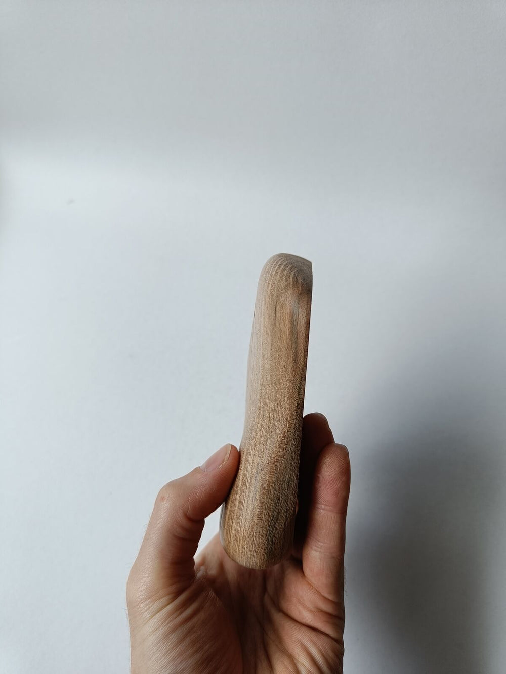 Knob Pinch – Elm