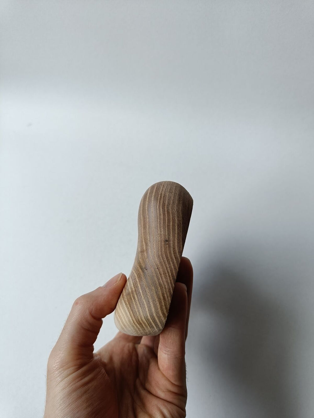 Knob Pinch – Elm