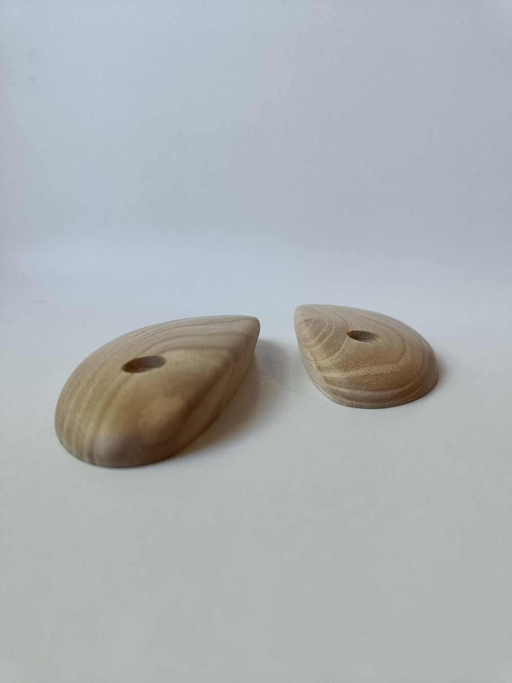 Crimps (symmetrical) – Ash