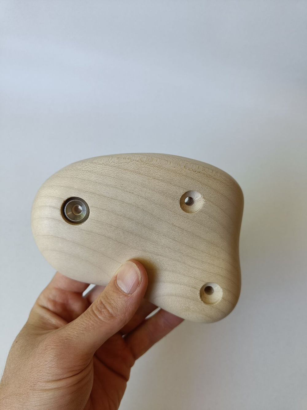 Knob Pinch – Maple