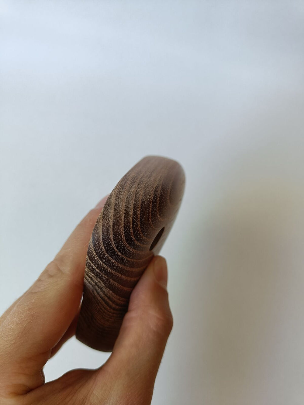 Knob Pinch – Robinia
