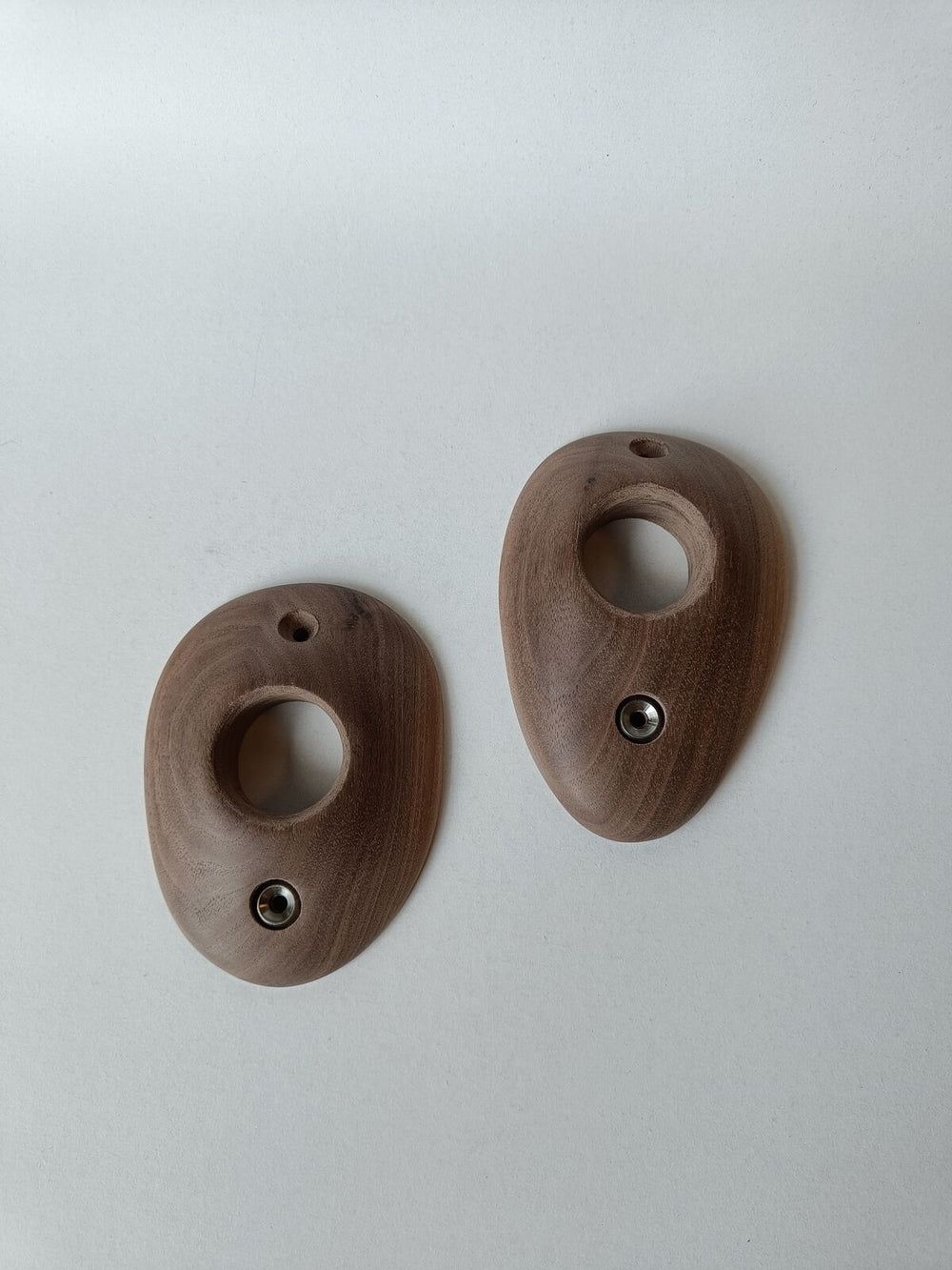 Pockets – Walnut