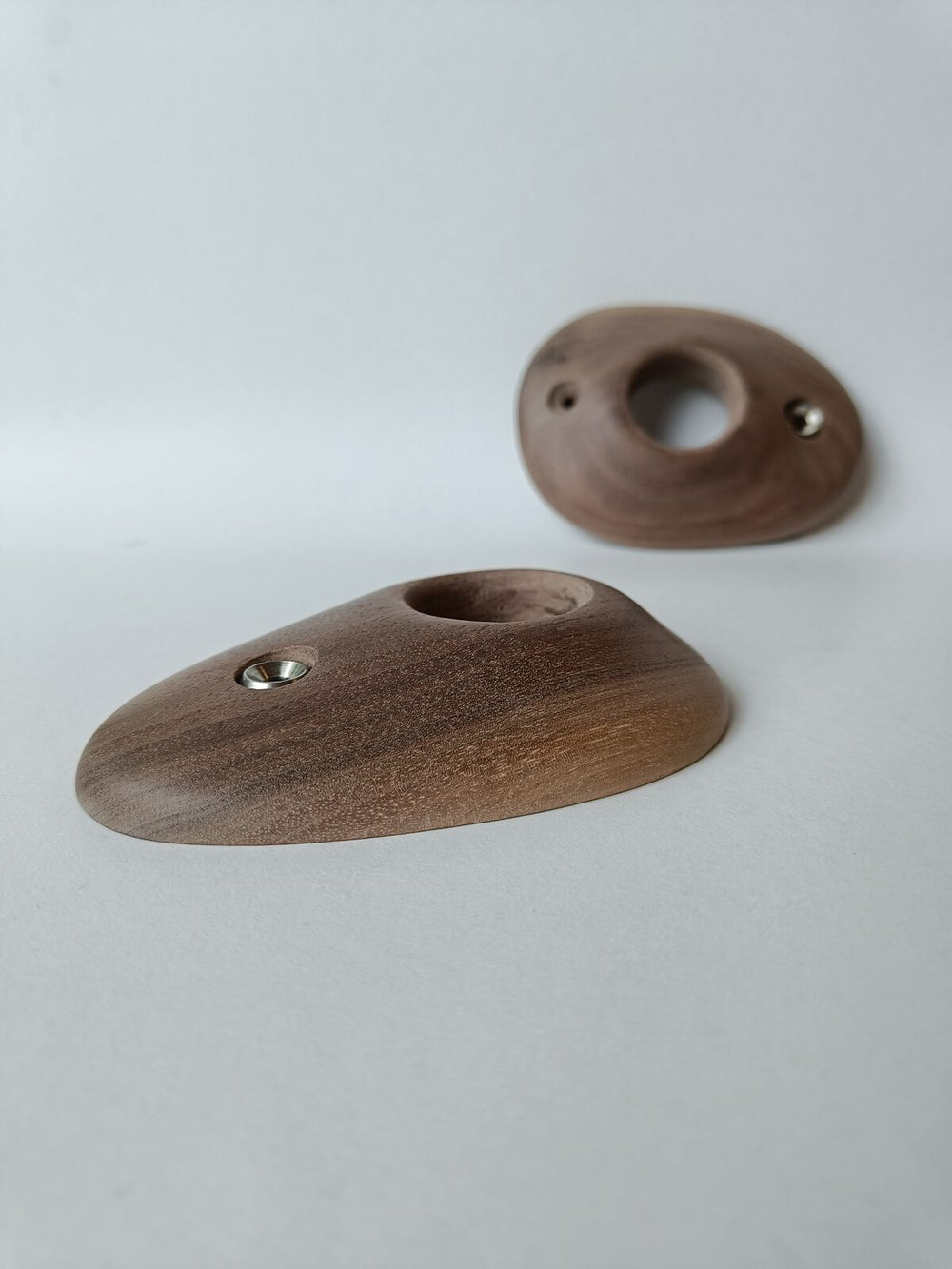Pockets – Walnut