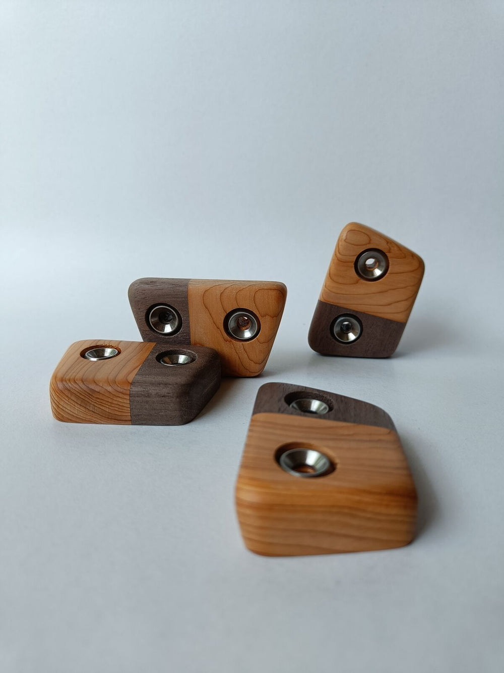 Blocks – Walnut/Yew