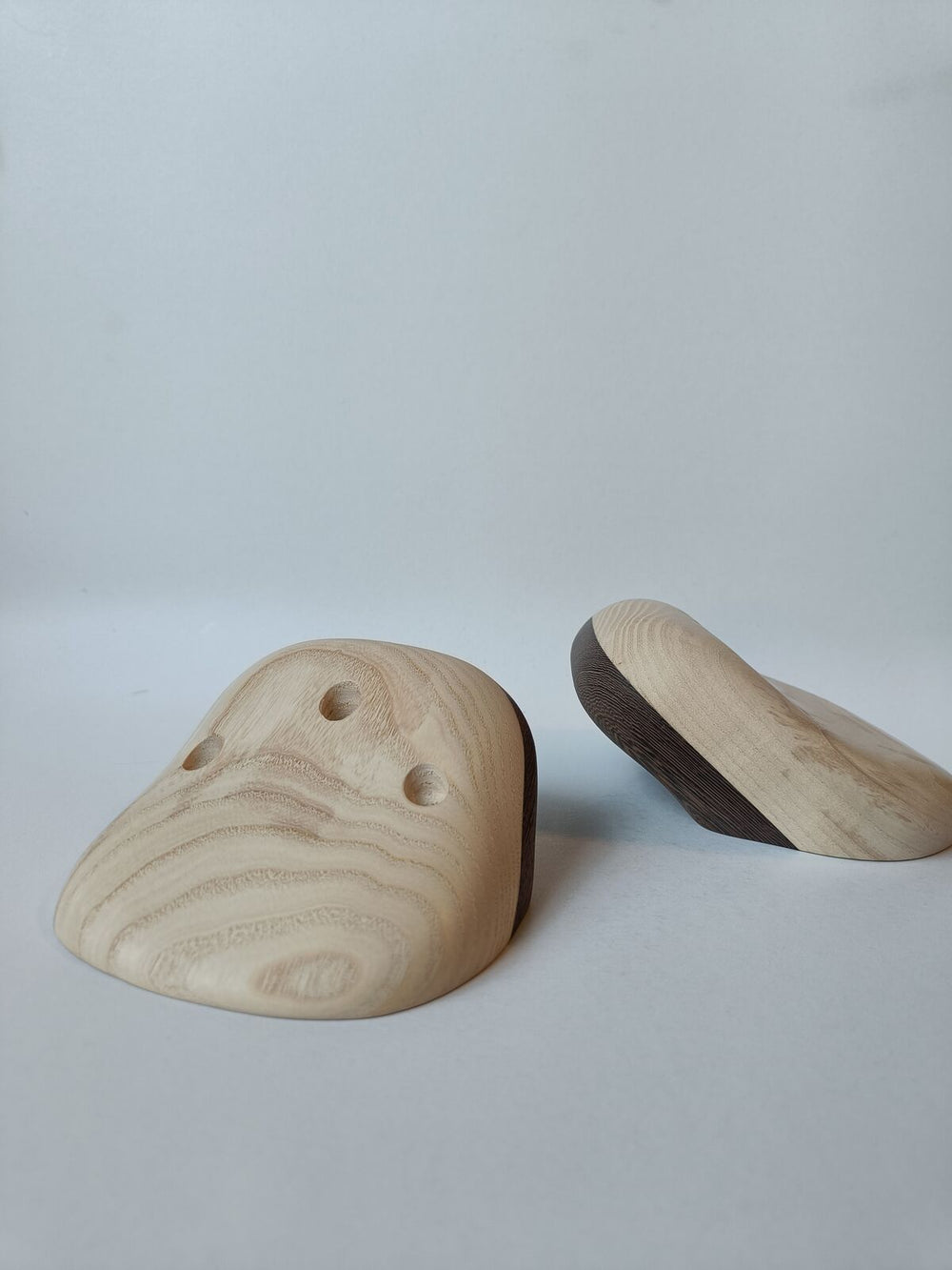 Jugs – Ash / Wenge