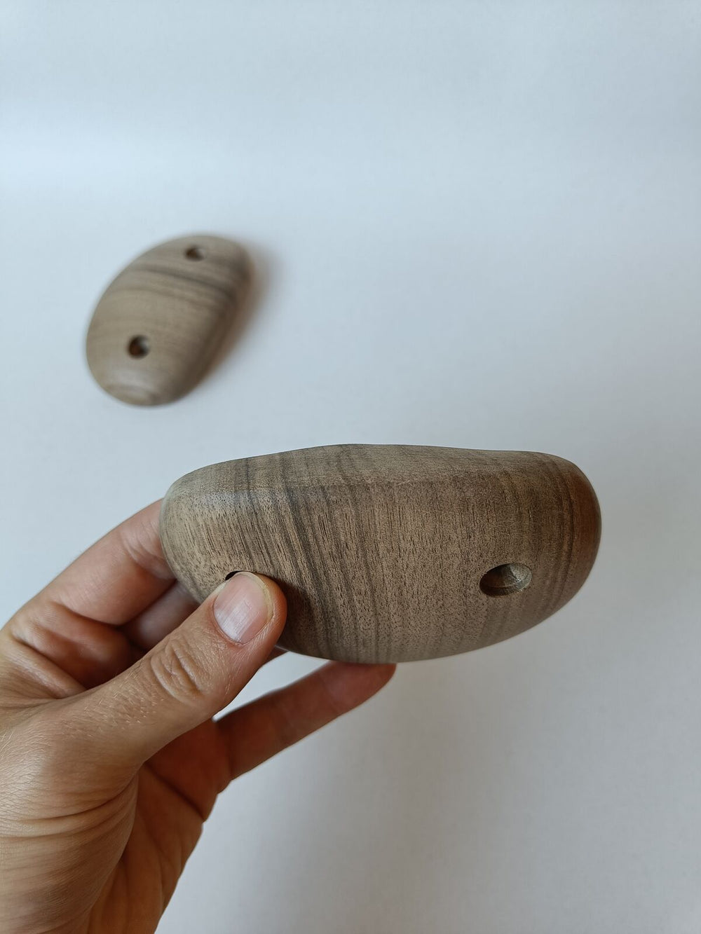 Uneven Crimps – Walnut