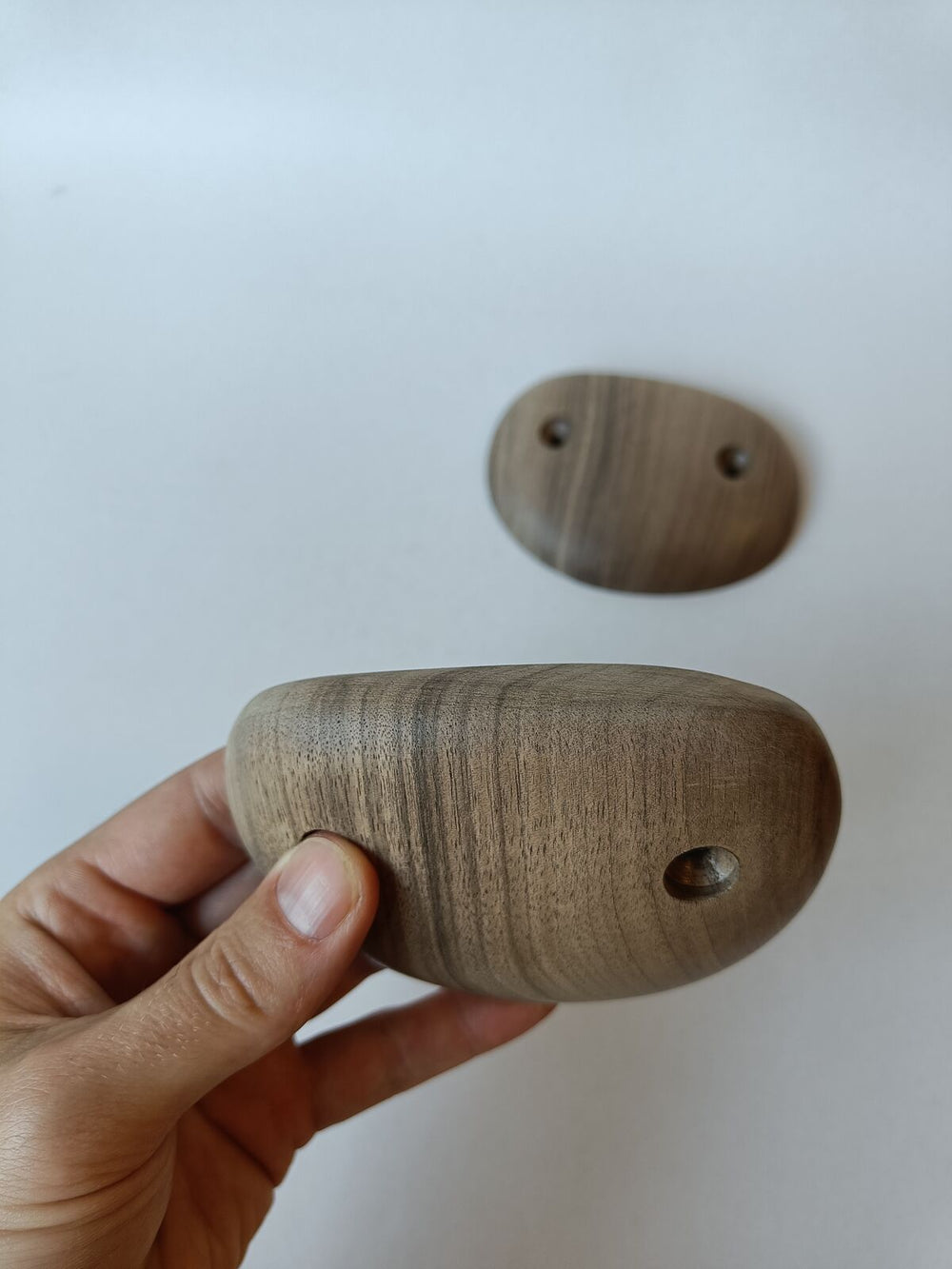 Uneven Crimps – Walnut